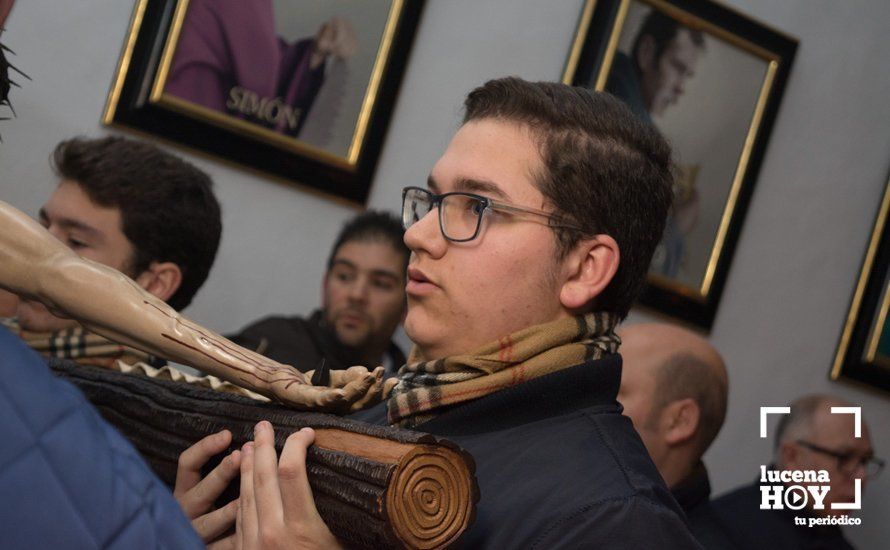GALERÍA: El recogimiento preside el solemne Vía Crucis del Cristo del Perdón en el Santuario de Aras GALERÍA: El recogimiento preside el solemne Vía Crucis del Cristo del Perdón en el Santuario de Aras