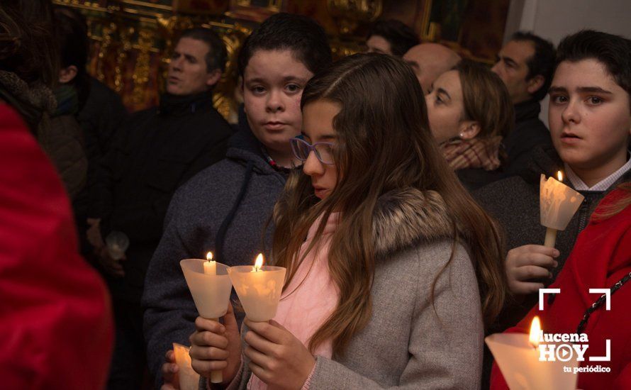 GALERÍA: El recogimiento preside el solemne Vía Crucis del Cristo del Perdón en el Santuario de Aras