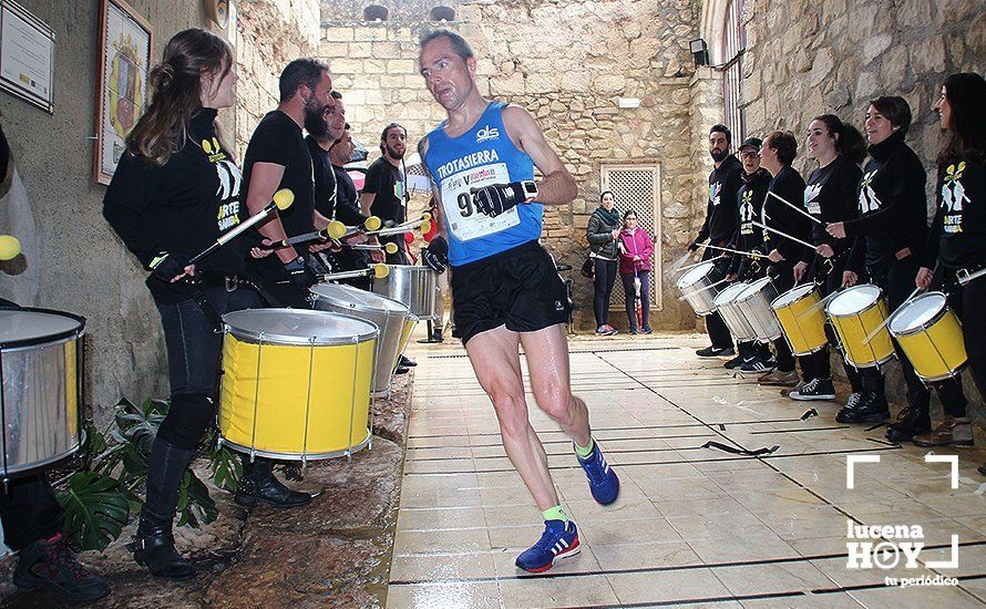 GALERÍA: Mounir Elouardi y Nazha Machrouh repiten reinado bajo el diluvio en la Media Maraton de Lucena GALERÍA: Mounir Elouardi y Nazha Machrouh repiten reinado bajo el diluvio en la Media Maraton de Lucena