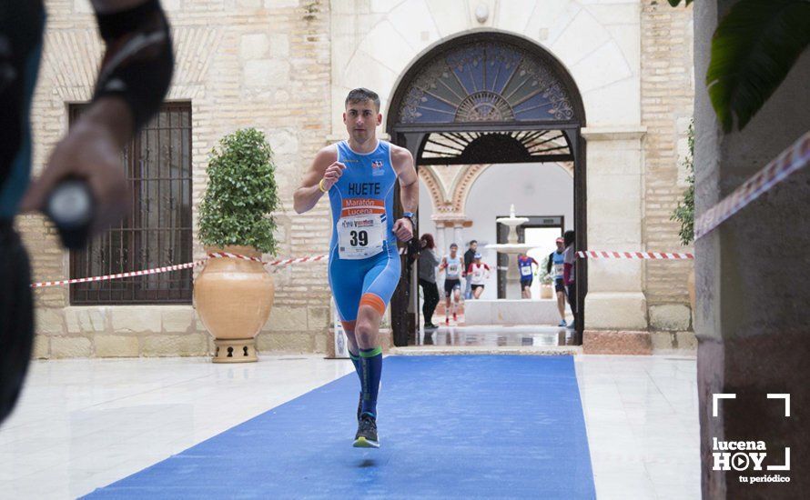 GALERÍA 2: Una Media Maratón singular: Del Palacio de los Condes de Santa Ana a la Huerta del Galeón... correr Lucena