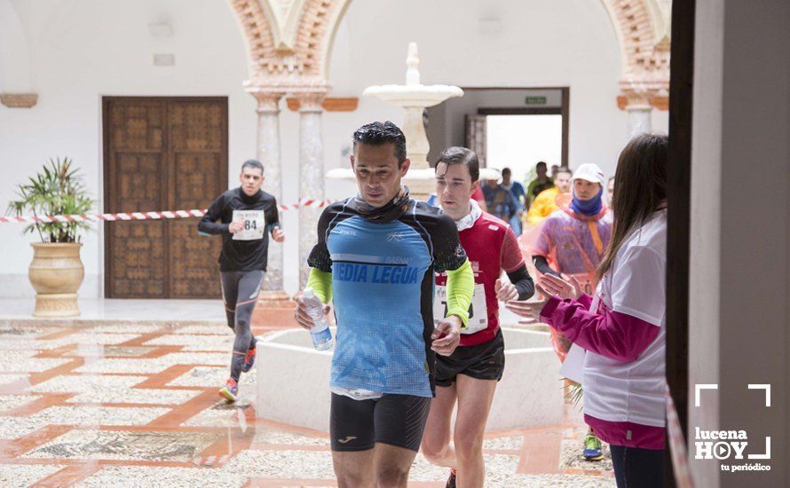 GALERÍA 2: Una Media Maratón singular: Del Palacio de los Condes de Santa Ana a la Huerta del Galeón... correr Lucena