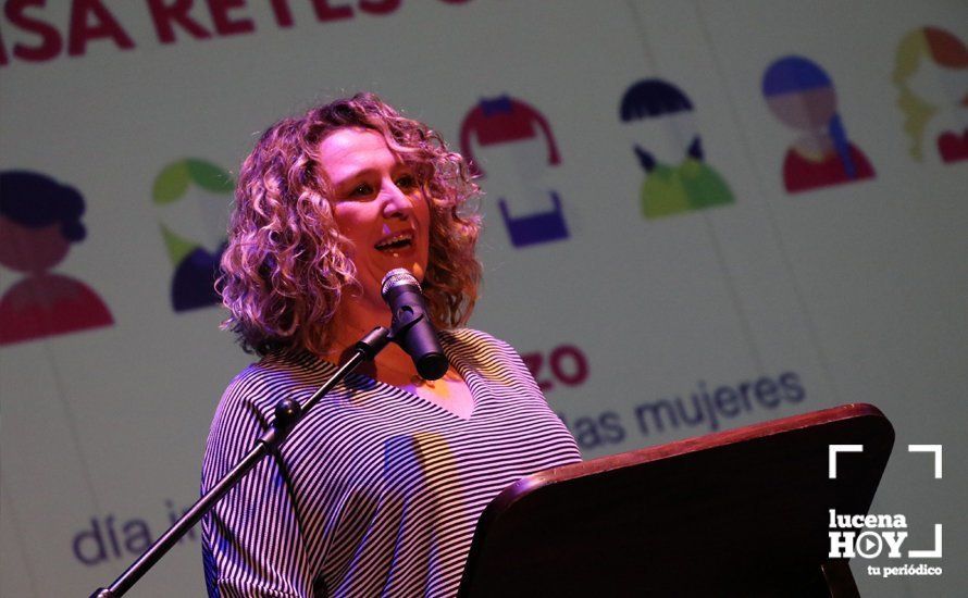 GALERÍA: 8M: El reconocimiento a una trayectoria personal y académica ejemplar: Felisa Reyes Ortega recibe el homenaje del Consejo Local de la Mujer