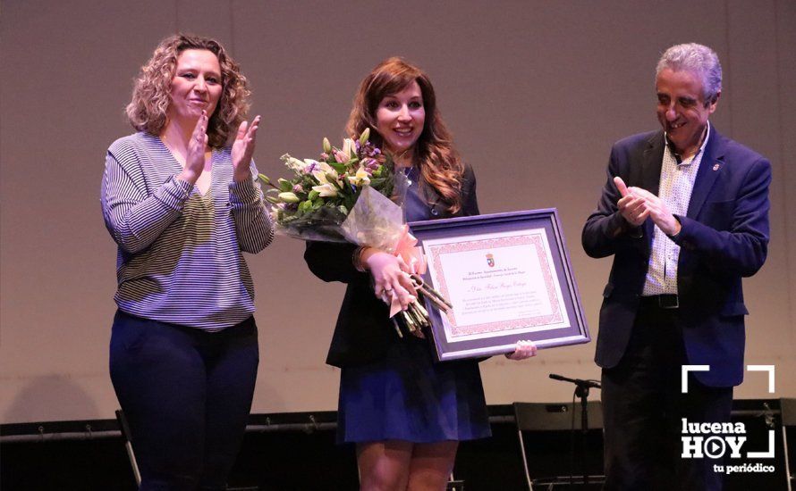 GALERÍA: 8M: El reconocimiento a una trayectoria personal y académica ejemplar: Felisa Reyes Ortega recibe el homenaje del Consejo Local de la Mujer GALERÍA: 8M: El reconocimiento a una trayectoria personal y académica ejemplar: Felisa Reyes Ortega recibe el homenaje del Consejo Local de la Mujer
