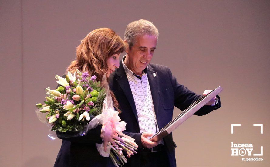 GALERÍA: 8M: El reconocimiento a una trayectoria personal y académica ejemplar: Felisa Reyes Ortega recibe el homenaje del Consejo Local de la Mujer GALERÍA: 8M: El reconocimiento a una trayectoria personal y académica ejemplar: Felisa Reyes Ortega recibe el homenaje del Consejo Local de la Mujer