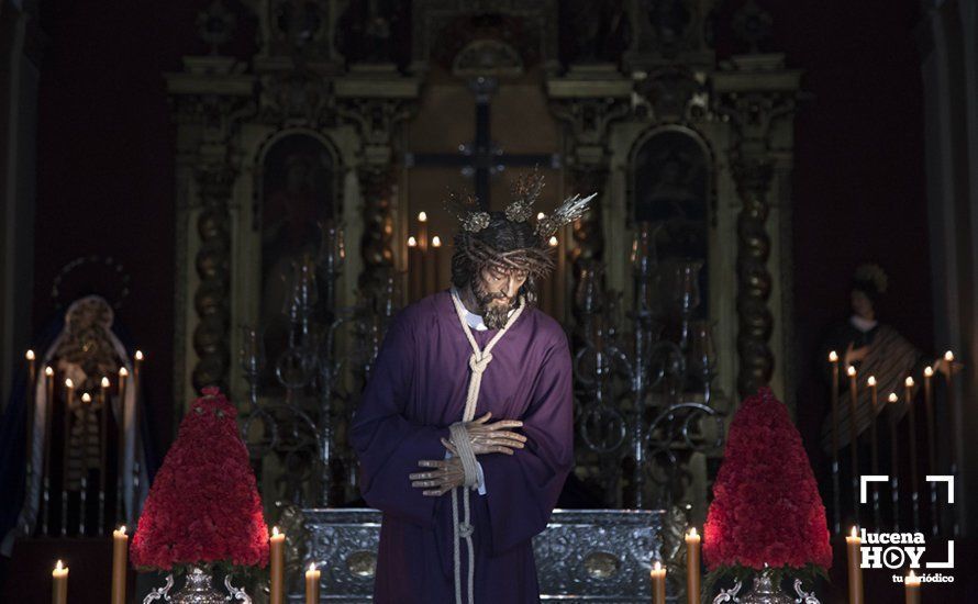 GALERÍA: Intenso cuarto Domingo de Cuaresma con seis besamanos y besapiés en los templos lucentinos