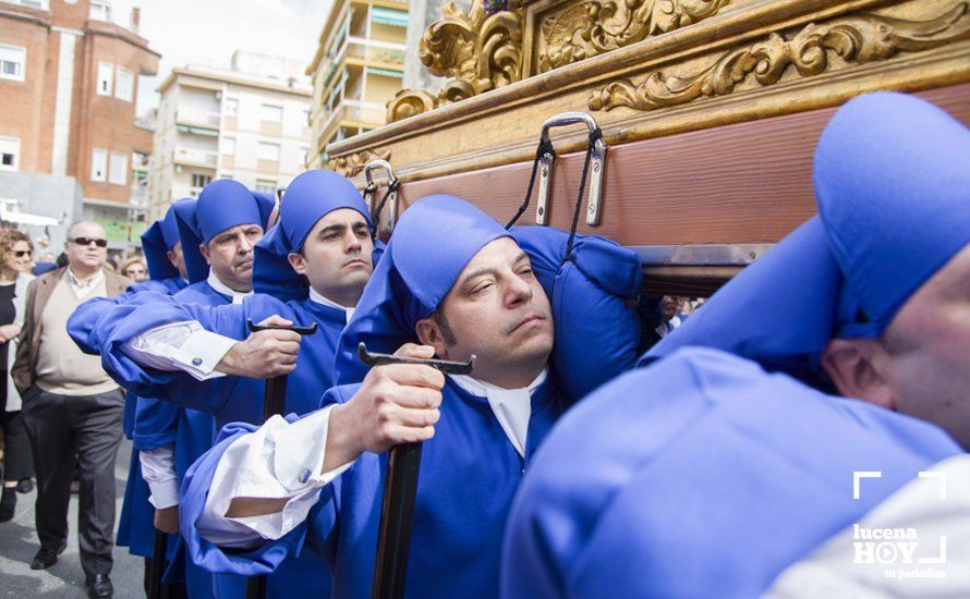Galería: Jueves Santo: Primera salida de La Caridad Galería: Jueves Santo: Primera salida de La Caridad