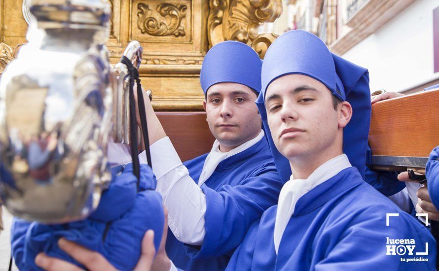 Galería: Jueves Santo: Primera salida de La Caridad Galería: Jueves Santo: Primera salida de La Caridad