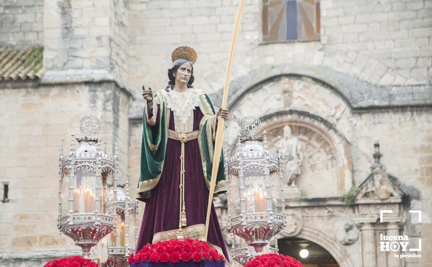 Galería: Viernes Santo de lluvia con Ntro. Padre Jesús