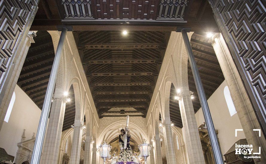 Galería: Viernes Santo de lluvia con Ntro. Padre Jesús