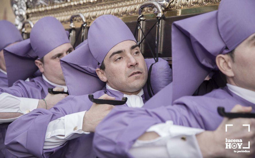 Galería: Viernes Santo de lluvia con Ntro. Padre Jesús