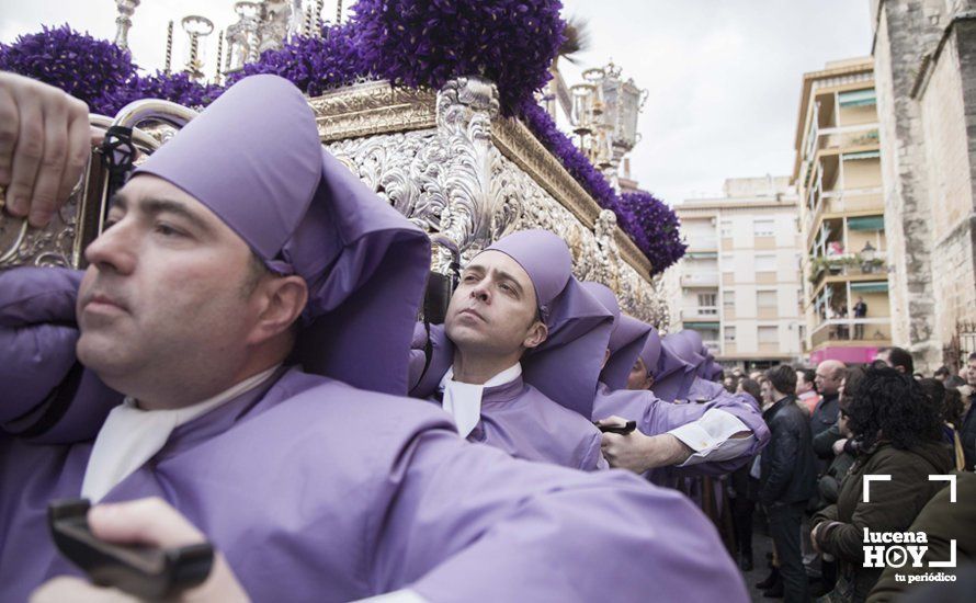 Galería: Viernes Santo de lluvia con Ntro. Padre Jesús