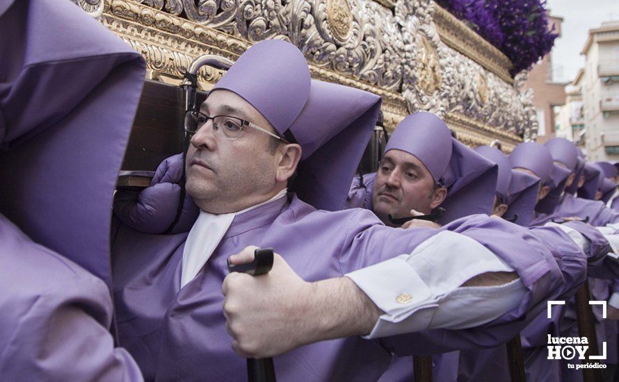 Galería: Viernes Santo de lluvia con Ntro. Padre Jesús