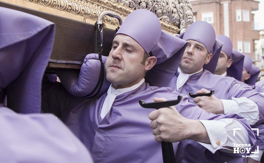 Galería: Viernes Santo de lluvia con Ntro. Padre Jesús