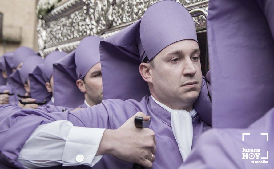 Galería: Viernes Santo de lluvia con Ntro. Padre Jesús