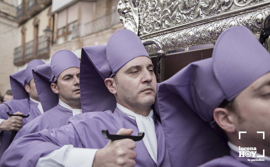 Galería: Viernes Santo de lluvia con Ntro. Padre Jesús