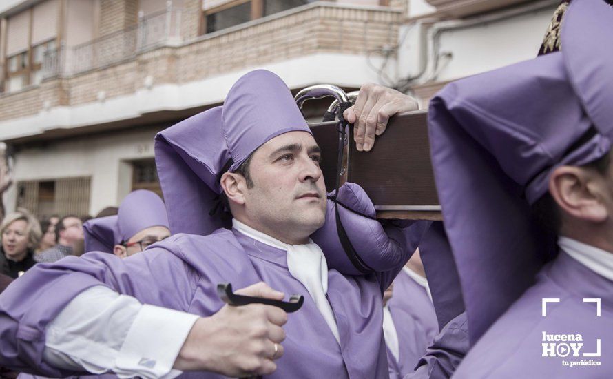 Galería: Viernes Santo de lluvia con Ntro. Padre Jesús