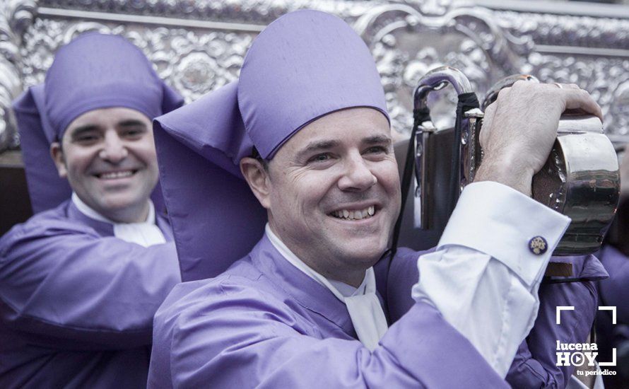 Galería: Viernes Santo de lluvia con Ntro. Padre Jesús Galería: Viernes Santo de lluvia con Ntro. Padre Jesús