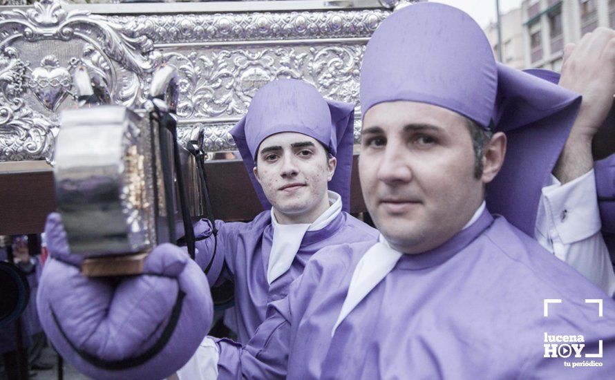 Galería: Viernes Santo de lluvia con Ntro. Padre Jesús Galería: Viernes Santo de lluvia con Ntro. Padre Jesús