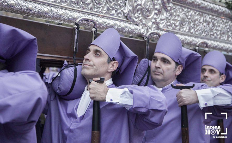 Galería: Viernes Santo de lluvia con Ntro. Padre Jesús