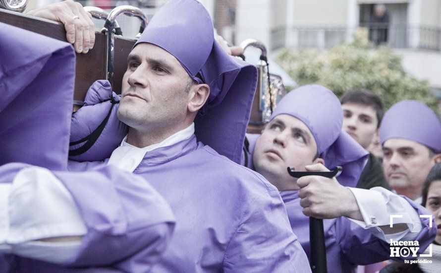 Galería: Viernes Santo de lluvia con Ntro. Padre Jesús