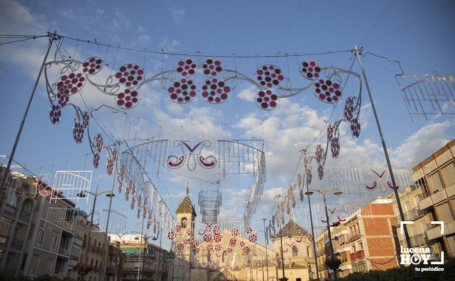 GALERÍA / Fiestas Aracelitanas 2018: Ofrenda Floral: Un altar multicolor para María Stma. de Araceli GALERÍA / Fiestas Aracelitanas 2018: Ofrenda Floral: Un altar multicolor para María Stma. de Araceli