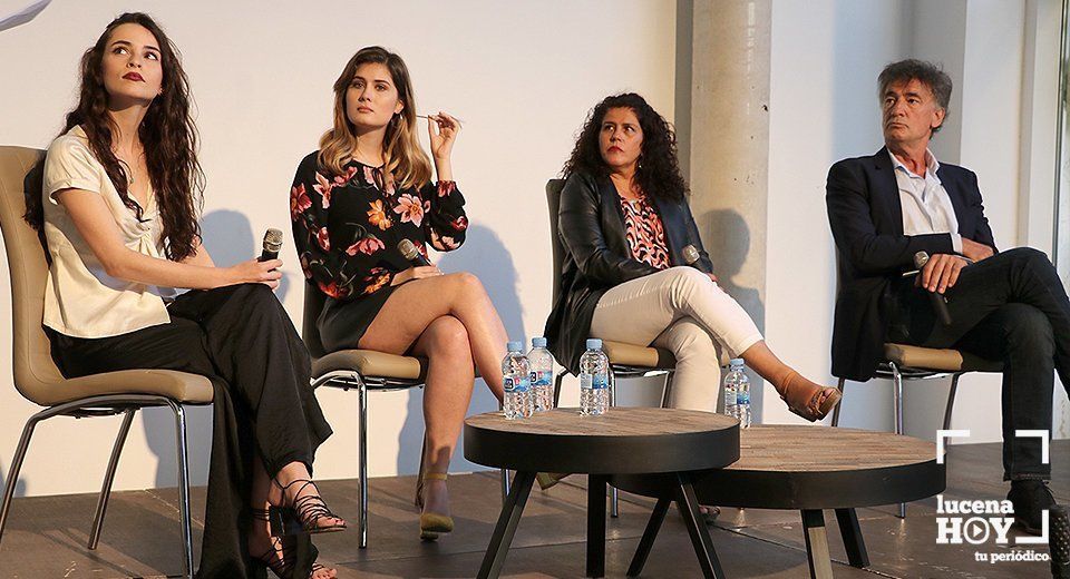 Lupe del Junco, Nerea Camacho; Laura Baena y Francis Lorenzo, protagonistas del segundo panel de este sábado en Crossover TV Lupe del Junco, Nerea Camacho; Laura Baena y Francis Lorenzo, protagonistas del segundo panel de este sábado en Crossover TV