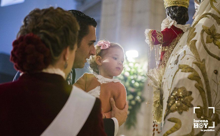 GALERÍA: Multitudinaria participación en el Solemne Besamanos de la Virgen de Araceli