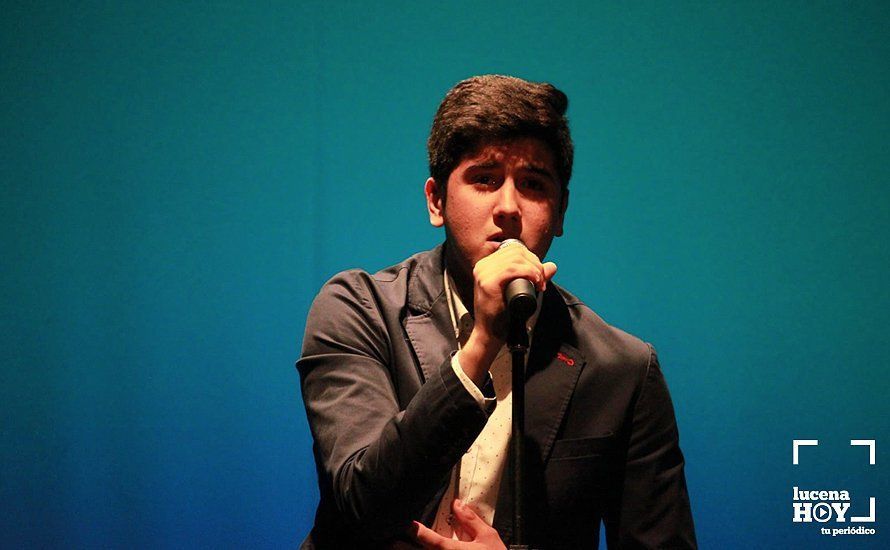 GALERÍA: Carmen Romero Muñoz, doble vencedora de la gala solidaria 'Tú sí que cantas' del IES Sierra de Aras GALERÍA: Carmen Romero Muñoz, doble vencedora de la gala solidaria 'Tú sí que cantas' del IES Sierra de Aras