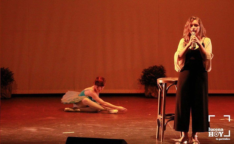 GALERÍA: Carmen Romero Muñoz, doble vencedora de la gala solidaria 'Tú sí que cantas' del IES Sierra de Aras GALERÍA: Carmen Romero Muñoz, doble vencedora de la gala solidaria 'Tú sí que cantas' del IES Sierra de Aras