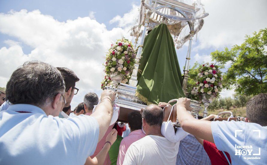 GALERÍA: La Guardia Civil rinde honores a la Virgen de Araceli en una multitudinaria romería de Subida