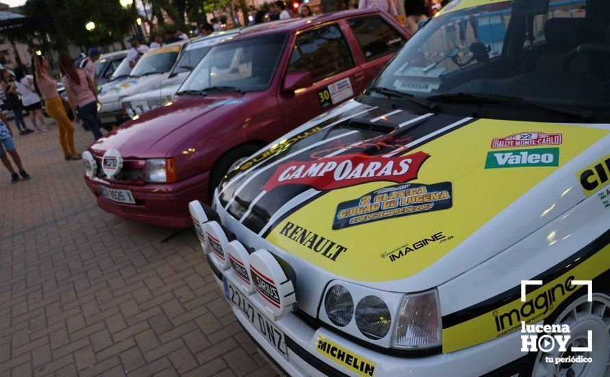 GALERÍA: 40 vehículos han participado esta madrugada en el I Classic Tour Nocturno de Lucena