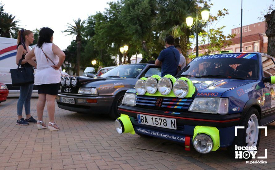 GALERÍA: 40 vehículos han participado esta madrugada en el I Classic Tour Nocturno de Lucena