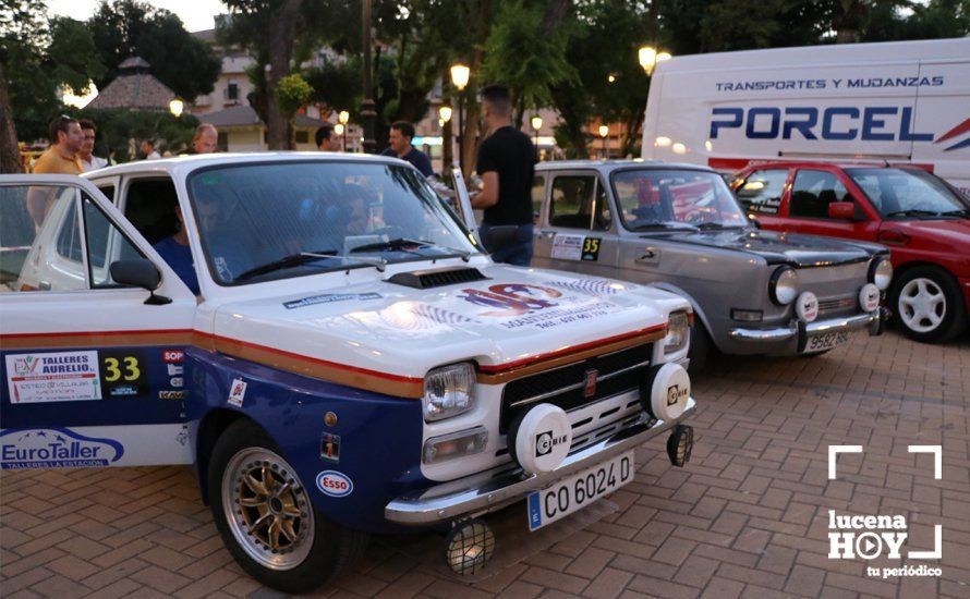 GALERÍA: 40 vehículos han participado esta madrugada en el I Classic Tour Nocturno de Lucena