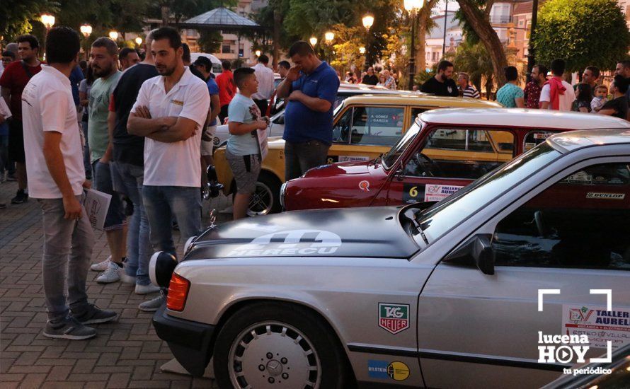 GALERÍA: 40 vehículos han participado esta madrugada en el I Classic Tour Nocturno de Lucena