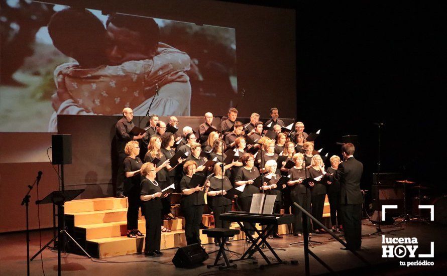 GALERÍA: La Coral Lucentina cierra curso con un programa que repasa la música tradicional para llegar a la actual