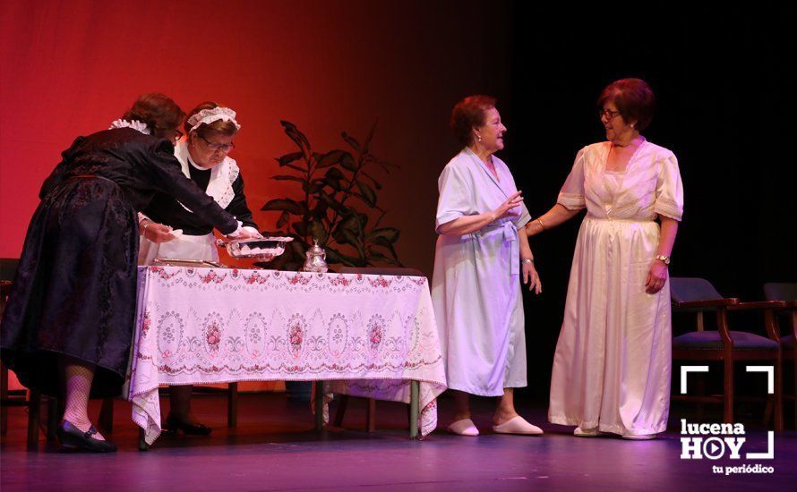 GALERÍA: El grupo senior de la Escuela Duque de Rivas cierra con "La boda del año" su festival anual de teatro GALERÍA: El grupo senior de la Escuela Duque de Rivas cierra con "La boda del año" su festival anual de teatro