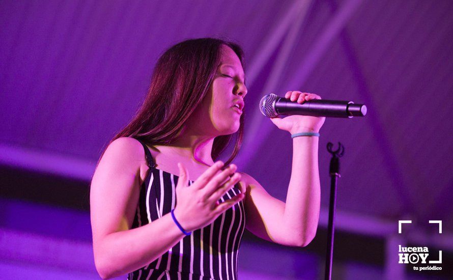 GALERÍA: Música y moda se dan la mano para ayudar a la residencia Nueva Aurora de Lucena GALERÍA: Música y moda se dan la mano para ayudar a la residencia Nueva Aurora de Lucena