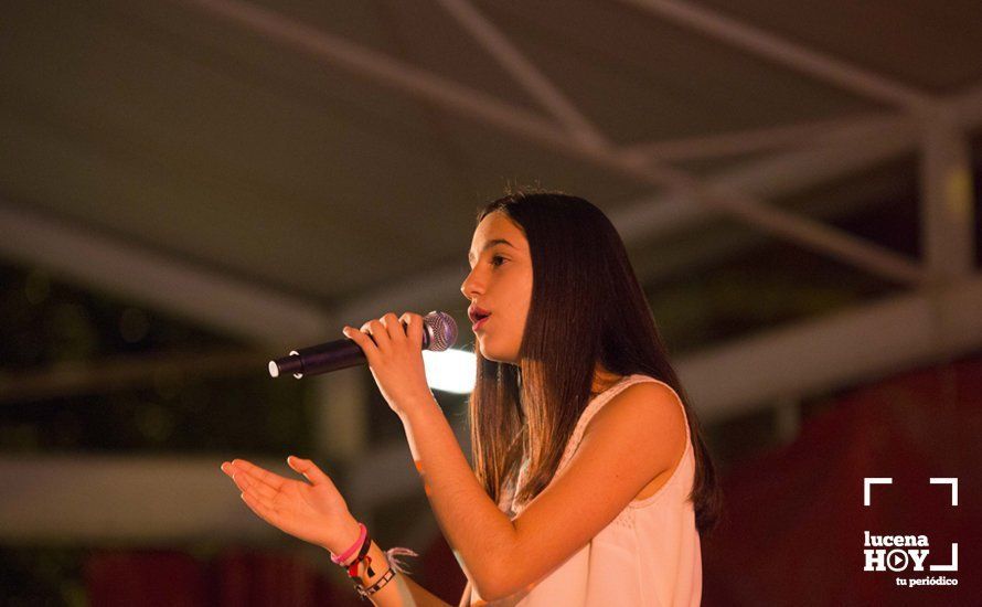 GALERÍA: Música y moda se dan la mano para ayudar a la residencia Nueva Aurora de Lucena