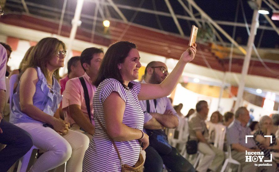 GALERÍA: Música y moda se dan la mano para ayudar a la residencia Nueva Aurora de Lucena GALERÍA: Música y moda se dan la mano para ayudar a la residencia Nueva Aurora de Lucena