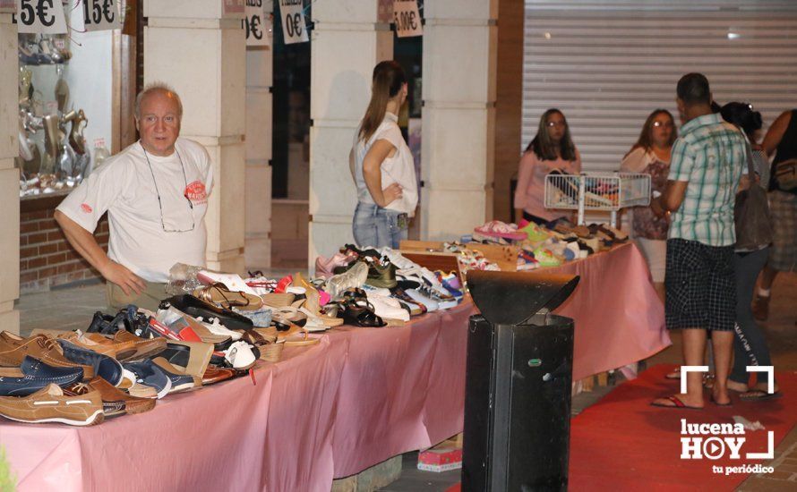 GALERÍA: El Centro Comercial Abierto celebra su "Noche Mágica" como apertura del periodo de rebajas