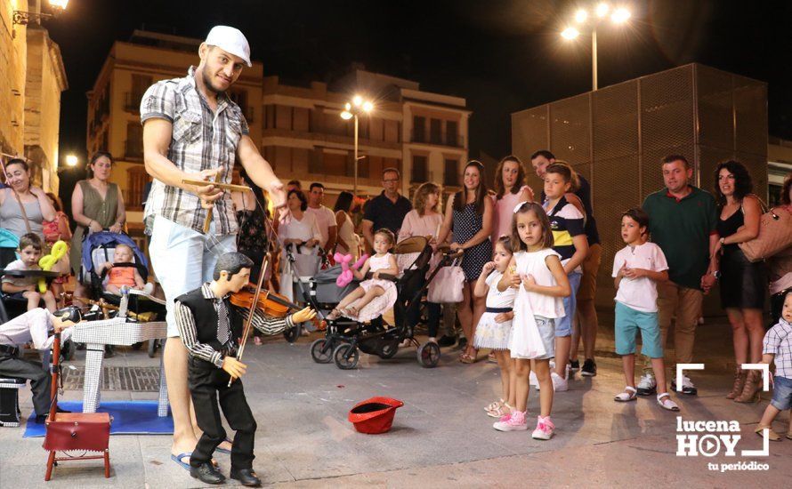 GALERÍA: El Centro Comercial Abierto celebra su "Noche Mágica" como apertura del periodo de rebajas