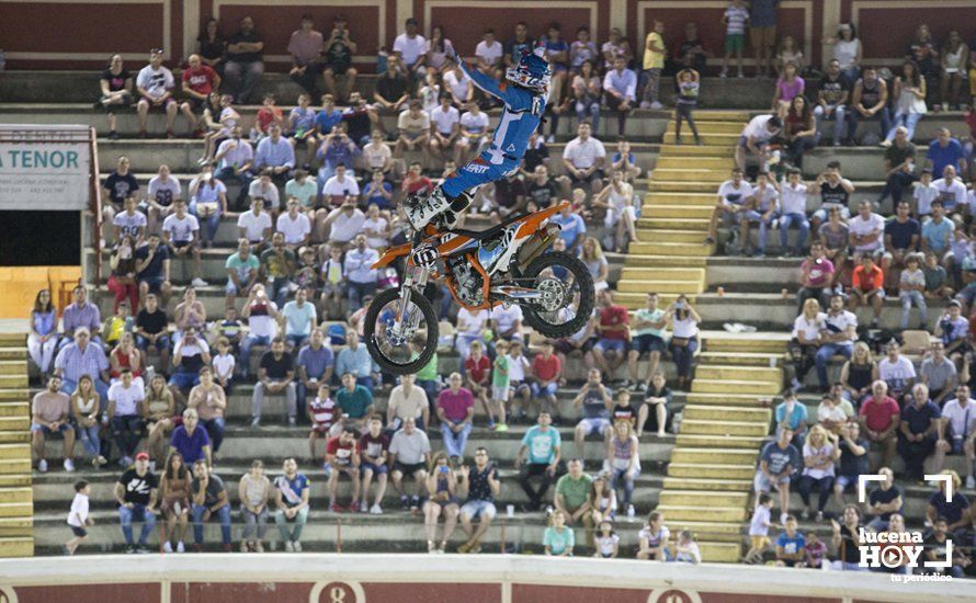 GALERÍA: La plaza de toros acoge la espectacularidad del Freestyle de la mano de algunos de los mejores pilotos del mundo