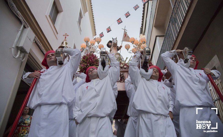 GALERÍA: El Apóstol Santiago vuelve a recorrer las calles de su barrio fiel a su cita estival con Lucena GALERÍA: El Apóstol Santiago vuelve a recorrer las calles de su barrio fiel a su cita estival con Lucena
