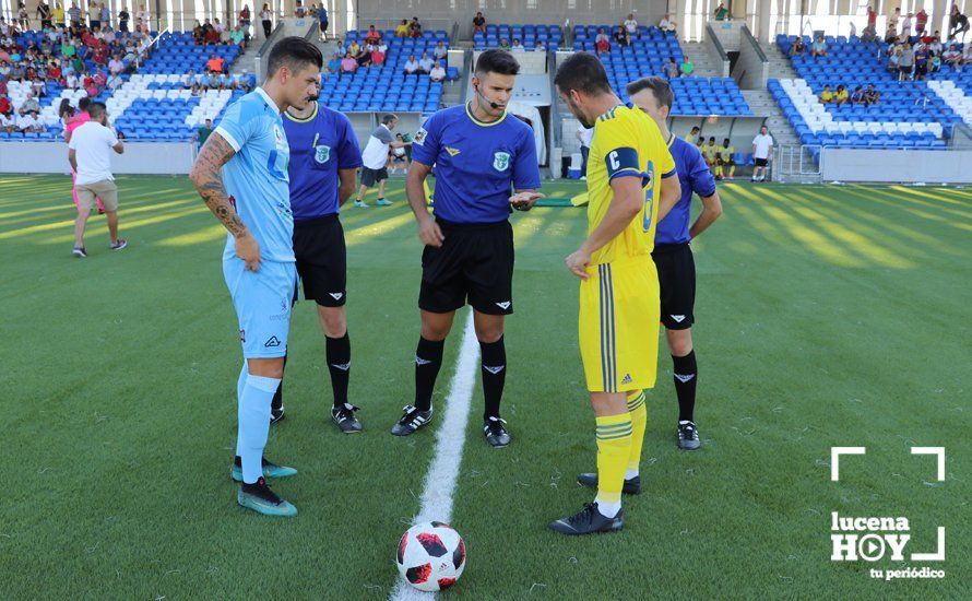 GALERÍA: El Ciudad de Lucena comienza a lo grande imponiéndose al Cádiz B por 3-1