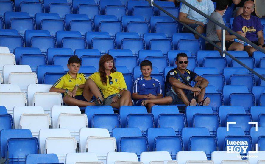 GALERÍA: El Ciudad de Lucena comienza a lo grande imponiéndose al Cádiz B por 3-1