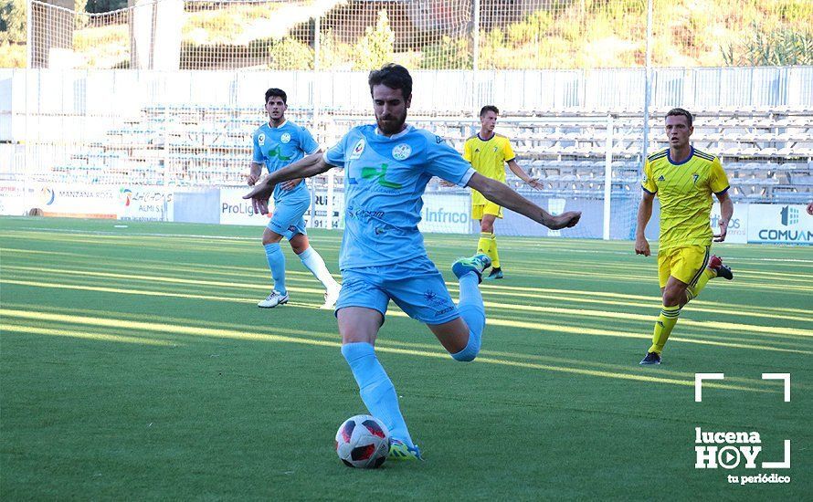 GALERÍA: El Ciudad de Lucena comienza a lo grande imponiéndose al Cádiz B por 3-1