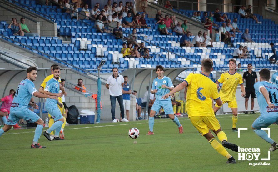 GALERÍA: El Ciudad de Lucena comienza a lo grande imponiéndose al Cádiz B por 3-1