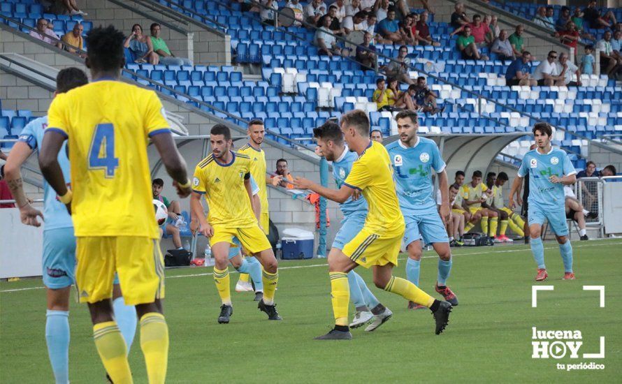 GALERÍA: El Ciudad de Lucena comienza a lo grande imponiéndose al Cádiz B por 3-1