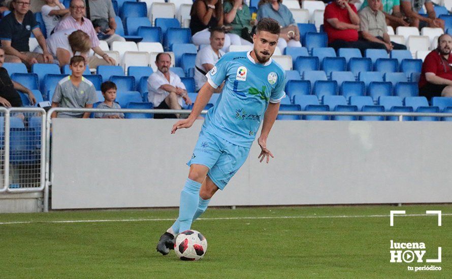 GALERÍA: El Ciudad de Lucena comienza a lo grande imponiéndose al Cádiz B por 3-1