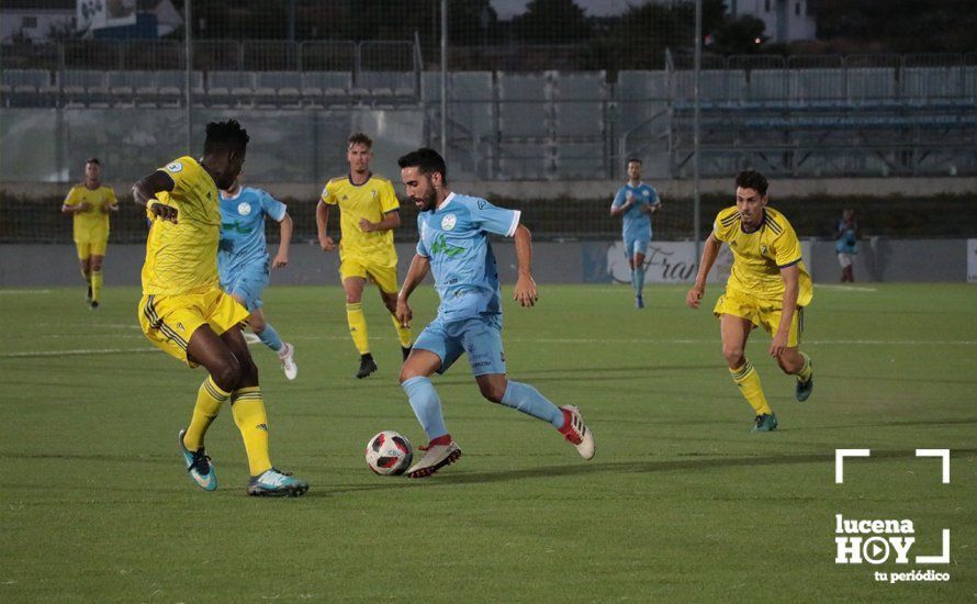 GALERÍA: El Ciudad de Lucena comienza a lo grande imponiéndose al Cádiz B por 3-1